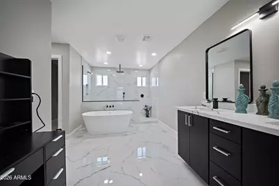 106 E El Camino Drive, Phoenix, AZ 85020 - Photo 31