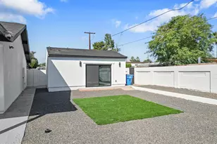 106 E El Camino Dr, Phoenix, AZ 85020 - Photo 41