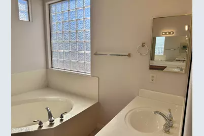 26752 N 66th Lane, Phoenix, AZ 85083 - Photo 23