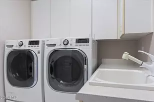 10858 N 95th Pl, Scottsdale, AZ 85260 - Photo 27