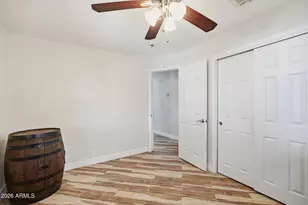 2422 N 37th St, Phoenix, AZ 85008 - Photo 19