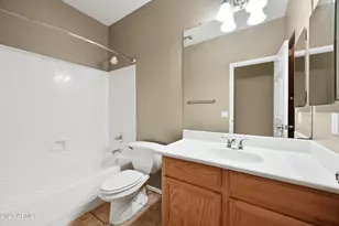 18165 W Canyon Ln, Goodyear, AZ 85338 - Photo 23