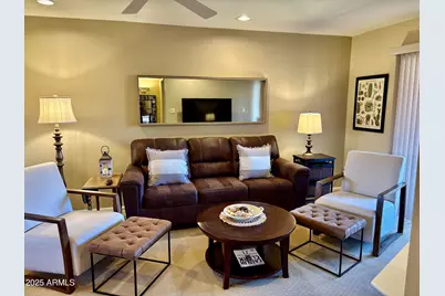 12222 N Paradise Village Parkway #321, Phoenix, AZ 85032 - Photo 5