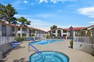 10610 S 48th St, Phoenix, AZ 85044 - Photo 3