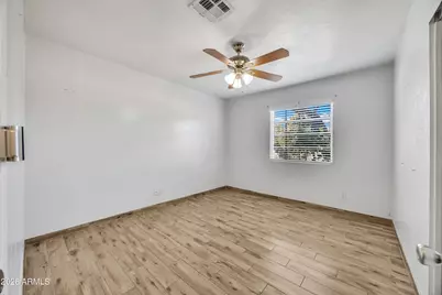 4007 W Solar Drive, Phoenix, AZ 85051 - Photo 21