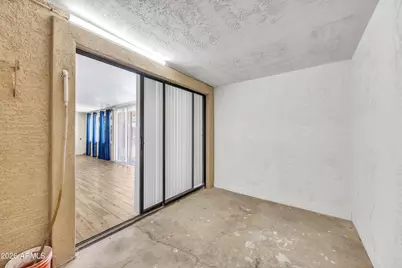 4007 W Solar Drive, Phoenix, AZ 85051 - Photo 13