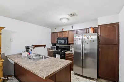 1823 N 48 Avenue, Phoenix, AZ 85035 - Photo 7