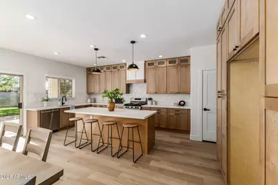 31520 N Sunflower Way, San Tan Valley, AZ 85143 - Photo 9