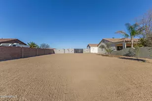 31520 N Sunflower Way, San Tan Valley, AZ 85143 - Photo 35