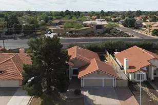 1455 E Brentrup Dr, Tempe, AZ 85283 - Photo 37