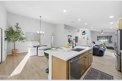 1455 E Brentrup Drive, Tempe, AZ 85283 - Photo 11