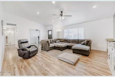 4209 E Acoma Drive, Phoenix, AZ 85032 - Photo 5