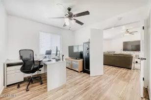 4209 E Acoma Dr, Phoenix, AZ 85032 - Photo 7