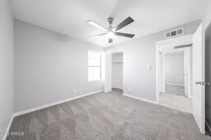 8201 W Earll Dr, Phoenix, AZ 85033 - Photo 33