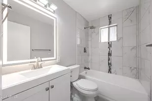8201 W Earll Dr, Phoenix, AZ 85033 - Photo 25