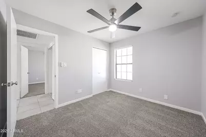 8201 W Earll Drive, Phoenix, AZ 85033 - Photo 29