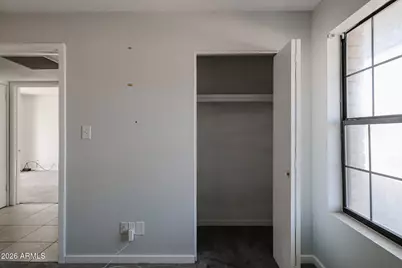 8201 W Earll Drive, Phoenix, AZ 85033 - Photo 29