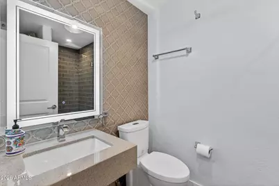 706 E Washington Street #207, Phoenix, AZ 85034 - Photo 33