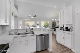 11062 E Sahuaro Dr, Scottsdale, AZ 85259 - Photo 5