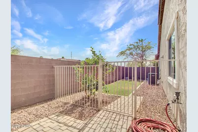 18354 W Monterosa Street, Goodyear, AZ 85395 - Photo 45