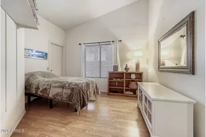 4209 E Everett Drive, Phoenix, AZ 85032 - Photo 9