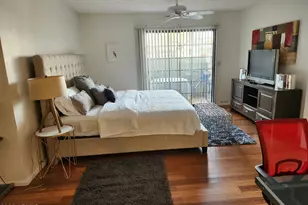 7557 N Dreamy Draw Dr, Phoenix, AZ 85020 - Photo 11