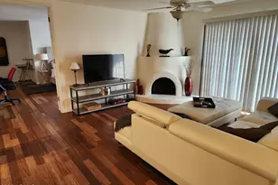 7557 N Dreamy Draw Dr, Phoenix, AZ 85020 - Photo 7