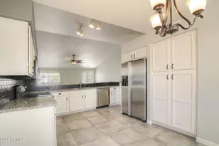 16101 E Glendora Dr, Fountain Hills, AZ 85268 - Photo 9