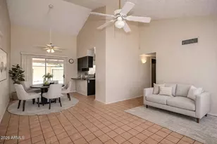 1208 E Wickieup Ln, Phoenix, AZ 85024 - Photo 3