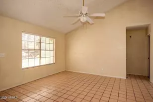 1208 E Wickieup Ln, Phoenix, AZ 85024 - Photo 7