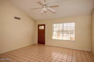1208 E Wickieup Ln, Phoenix, AZ 85024 - Photo 5