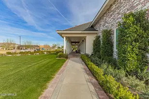 2035 E Haven Circle S, Gilbert, AZ 85298 - Photo 13