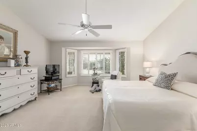 15741 W Vale Drive, Goodyear, AZ 85395 - Photo 9