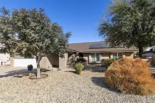 1922 E Myrna Ln, Tempe, AZ 85284 - Photo 1