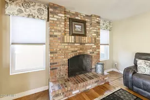 1922 E Myrna Ln, Tempe, AZ 85284 - Photo 11