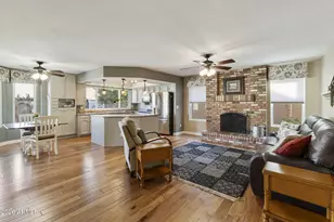 1922 E Myrna Ln, Tempe, AZ 85284 - Photo 13