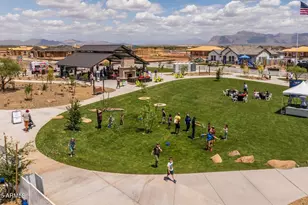 385 W Ridge Rd, Apache Junction, AZ 85120 - Photo 3