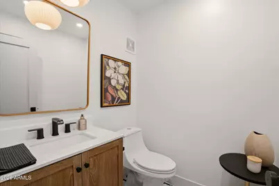 3702 E Monterosa Street #6, Phoenix, AZ 85018 - Photo 17