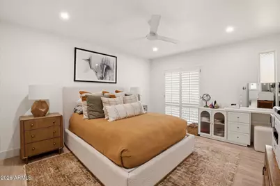 3702 E Monterosa Street #6, Phoenix, AZ 85018 - Photo 13