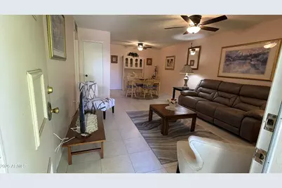 10619 W Coggins Drive, Sun City, AZ 85351 - Photo 17