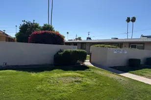 10619 W Coggins Dr, Sun City, AZ 85351 - Photo 1