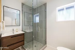 517 W Holly St, Phoenix, AZ 85003 - Photo 35