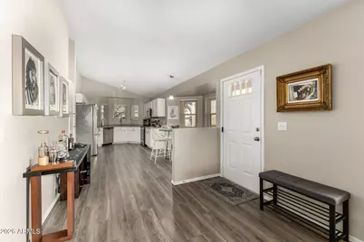 18625 N 15th Place, Phoenix, AZ 85024 - Photo 7