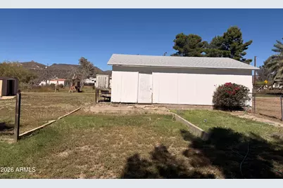 33400 S Melanie Lane, Black Canyon City, AZ 85324 - Photo 39