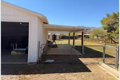 33400 S Melanie Lane, Black Canyon City, AZ 85324 - Photo 43