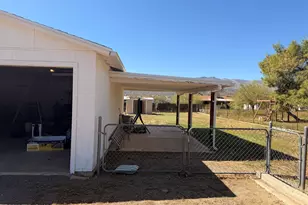 33400 S Melanie Ln, Black Canyon City, AZ 85324 - Photo 43