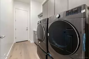 9494 E Mohawk Ln, Scottsdale, AZ 85255 - Photo 31