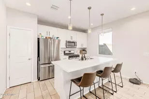 967 N 109th Dr, Avondale, AZ 85323 - Photo 9