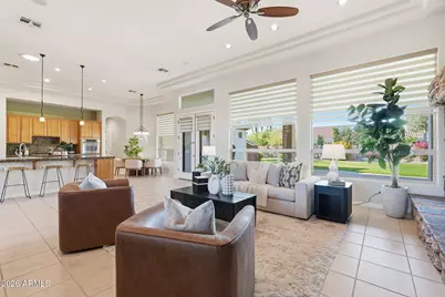 370 E Canyon Creek Drive, Gilbert, AZ 85295 - Photo 11