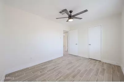 3025 N 37th Drive, Phoenix, AZ 85019 - Photo 7